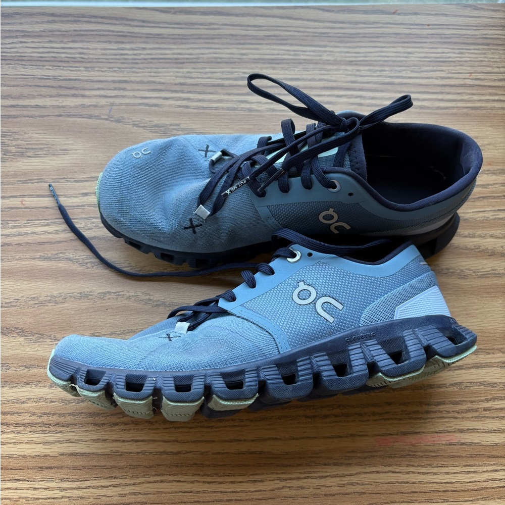 On Cloud Athletic Shoes in Light Blue and Navy